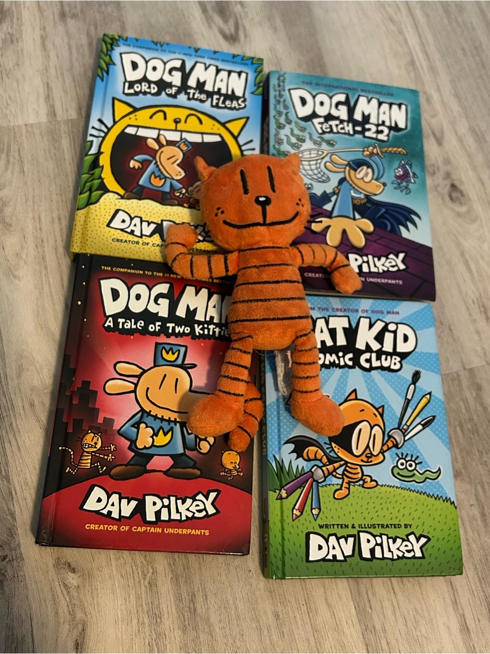 Dav Pilkey Dog Man Hardcover Book Lot & Petey Plush